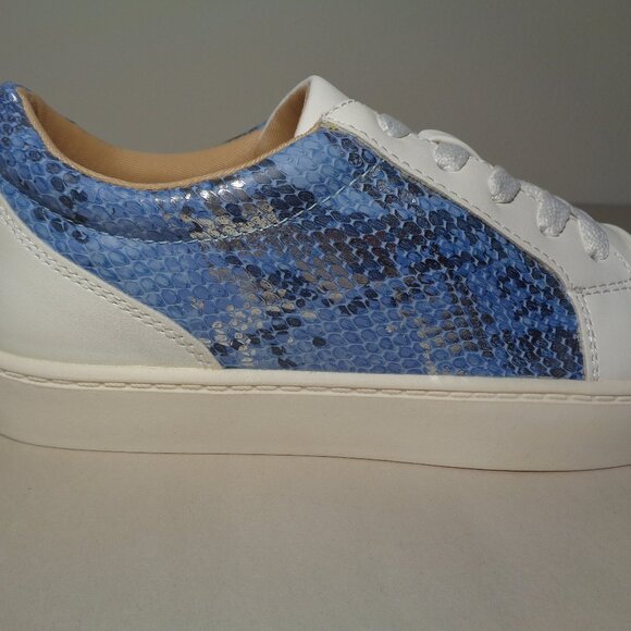 Journee Collection Size 7.5 M / LYNZ / Blue / Sneakers / New Women's Shoes - Picture 4 of 16